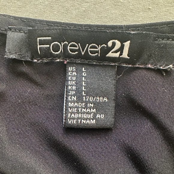 Forever 21 Women's Black Dress (Large) - Picture 4 of 5